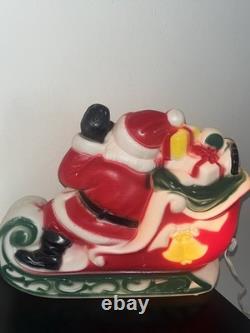 1970 Empire Plastics Tabletop Santa Sleigh Reindeer Blow Mold Needs Put Together