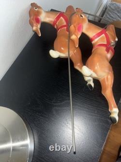 1970 Empire Plastics Tabletop Santa Sleigh Reindeer Blow Mold Needs Put Together