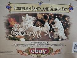 2001 Grandeur Noel Porcelain Santa Sleigh Reindeer Collector's 4 Piece Set J0130