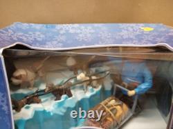 2002 Rudolph Reindeer YUKON'S SLED & DOG TEAM Playing Mantis Memory Lane NEW