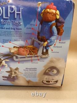 2002 Rudolph Reindeer YUKON'S SLED & DOG TEAM Playing Mantis Memory Lane NEW