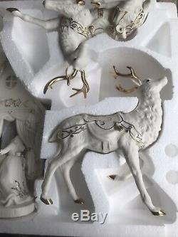 2003 Collectors Edition Grandeur Noel Porcelain Santa in Sleigh & Reindeer Set