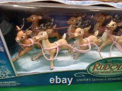 2004 RUDOLPH The Red Nosed Reindeer SANTA's SLEIGH & Reindeer Team In Box