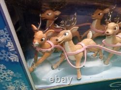 2004 RUDOLPH The Red Nosed Reindeer SANTA's SLEIGH & Reindeer Team In Box