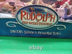 2004 RUDOLPH The Red Nosed Reindeer SANTA's SLEIGH & Reindeer Team In Box