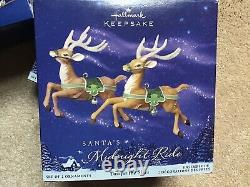 2005 Hallmark Santas Midnight Ride Dash Away Sleigh 8 Reindeer Table Shelf Decor