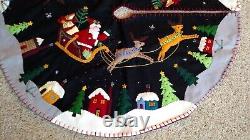 31 Hand made Wool SANTA Sleigh REINDEER Snow Village Scene CHRISTMAS TREE SKIRT