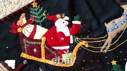 31 Hand made Wool SANTA Sleigh REINDEER Snow Village Scene CHRISTMAS TREE SKIRT