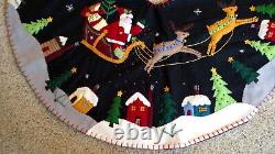 31 Hand made Wool SANTA Sleigh REINDEER Snow Village Scene CHRISTMAS TREE SKIRT