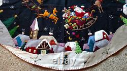 46 47 Hand made Wool SANTA SLEIGH REINDEER Scene CHRISTMAS TREE SKIRT