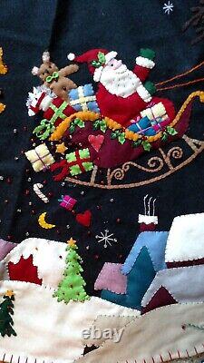 46 47 Hand made Wool SANTA SLEIGH REINDEER Scene CHRISTMAS TREE SKIRT
