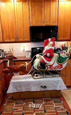 6ft Blow Mold Santa Sleigh and Reindeer by General Foam Plastics 2001