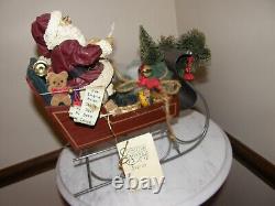 9295 Vintage North Pole Santa Sleigh with reindeer! Christmas in America 1988