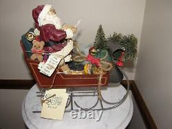 9295 Vintage North Pole Santa Sleigh with reindeer! Christmas in America 1988