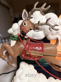 95 Holiday Creations Merry ChristmasSanta Reindeer Sleigh Moon Lights& Music