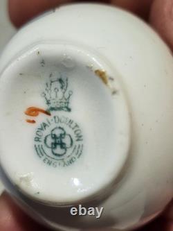 Antique Royal Doulton Series Ware SANTA SLEIGH REINDEER 2 Mini 2 HANDLE VASE