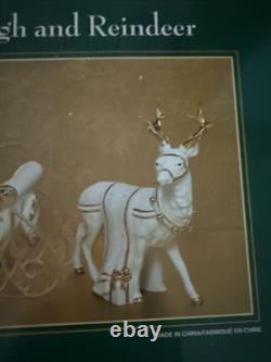Beautiful Vintage Traditions Porcelain Santa with Sleigh and Reindeer Christmas