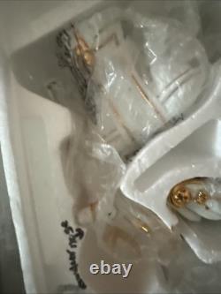Beautiful Vintage Traditions Porcelain Santa with Sleigh and Reindeer Christmas
