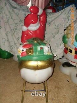 Blow Mold Santa Sleigh With 3 Three Reindeer Local Pickup Only In Erie Pa