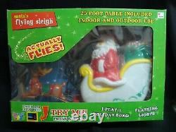 Blow Mold Santa's Flying Sleigh & Reindeer Tabletop Size Tekky Toys Mint NOS