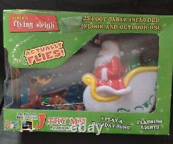 Blow Mold Santa's Flying Sleigh & Reindeer Tabletop Size Tekky Toys New 2005