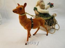 Byers Choice Carolers 2000 Santa with Gold Sleigh and Reindeer
