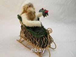Byers Choice Carolers 2000 Santa with Gold Sleigh and Reindeer