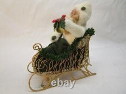 Byers Choice Carolers 2000 Santa with Gold Sleigh and Reindeer