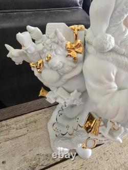 Centerpiece Traditions Porcelain Santa With Sleigh & Reindeer in Original Box