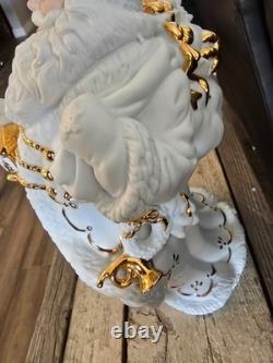 Centerpiece Traditions Porcelain Santa With Sleigh & Reindeer in Original Box