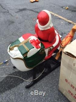 Christmas Lighted Santa Claus Sleigh Reindeer Deer Blow Mold Yard