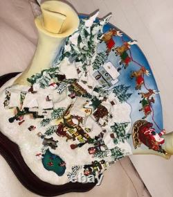 Christmas Village Sculpture Decoration Lights Music Artist Santa Sleigh Reindeer