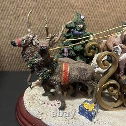 Danbury Mint Christmas Bulldogs Santa Sleigh Reindeer Tree RARE Vintage 18 Dogs