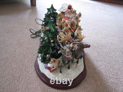 Danbury Mint Sheltie Christmas Sleigh Santa Reindeer Tested and Works See Notes