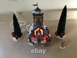 Department 56 Santas Sleigh Launch Northpole Series Gift Set 2001 Retired