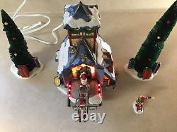 Department 56 Santas Sleigh Launch Northpole Series Gift Set 2001 Retired