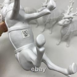 Dept 56 Winter Silhouette Santa's Sleigh 4 Reindeer White Porcelain / Metal Base