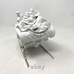 Dept 56 Winter Silhouette Santa's Sleigh 4 Reindeer White Porcelain / Metal Base Dept 56 Winter Silhouette Santa's Sleigh 4 Reindeer White Porcelain / Metal Base