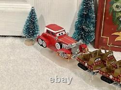 Disney Pixar Cars Mater Saves Christmas SANTA & REINDEER SLED HOLIDAY DISPLAY