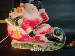 EMPIRE BLOW MOLD VTG SANTA IN SLEIGH TWO REINDEERS LIGHTS UP 70s TABLE TOP SIZE