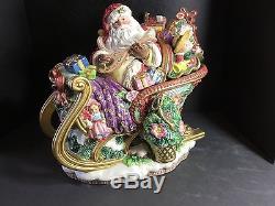 FITZ Floyd Santa Sleigh Soup Tureen Christmas Reindeer