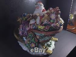 FITZ Floyd Santa Sleigh Soup Tureen Christmas Reindeer