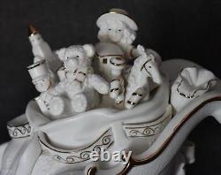 Fabulous 2001 Grandeur Noel Collector's Ed Porcelain Santa Sleigh Reindeer Pair