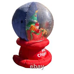 Gemmy Christmas Snow Globe Santa Sleigh Reindeer 6 ft Inflatable Light Up