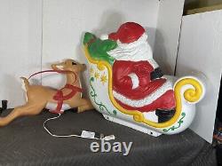 Grand Venture Santa Claus Sleigh Reindeer Christmas Lighted Blow Mold No Rails