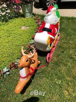 Grand Venture Santa Sleigh & Reindeer Lighted Blow MoldsBeautiful Condition