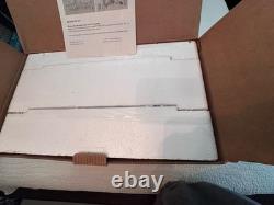 Grandeur Noel 2001 Collectors Edition Porcelain Santa and Sleigh Set Reindeer