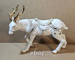 Grandeur Noel Mint Porcelain Santa & Sleigh Set Reindeer 2001 Collectors Edition