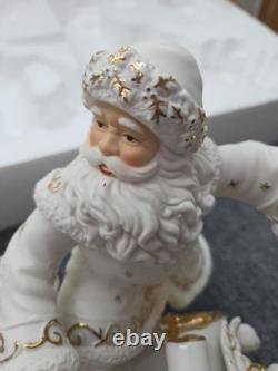 Grandeur Noel Porcelain Christmas Ensemble 2000 Edition Santa Reindeer Sleigh