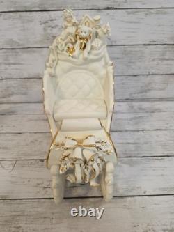 Grandeur Noel Porcelain Christmas Ensemble 2000 Edition Santa Reindeer Sleigh EC